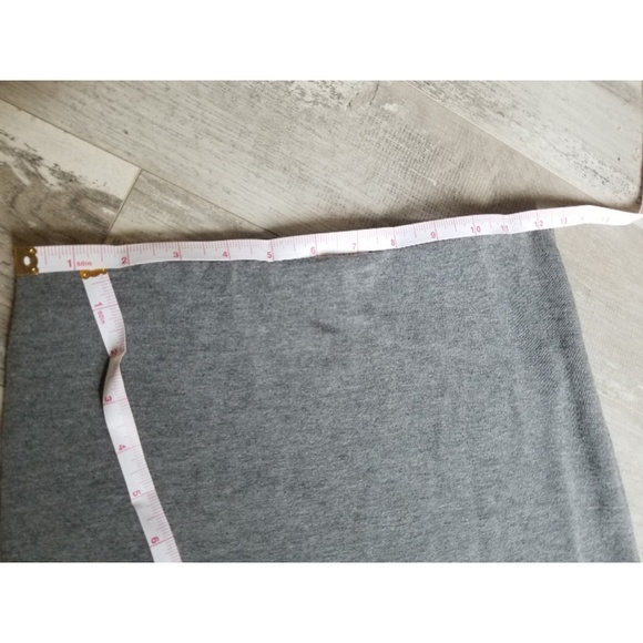 Forever 21 - Gray Stretch Pencil Skirt - Picture 5 of 5